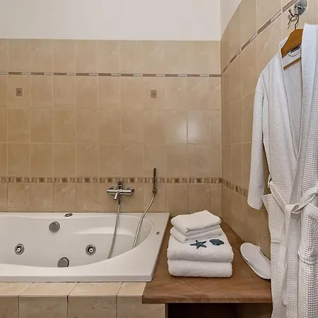 Cretan Blu Villa Platanias (Crete)